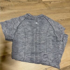 Lululemon Swiftly Tech Short Cap Sleeve Top - Heather Grey